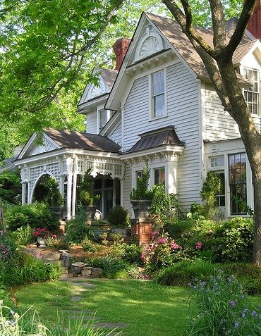 home and beautiful gardening